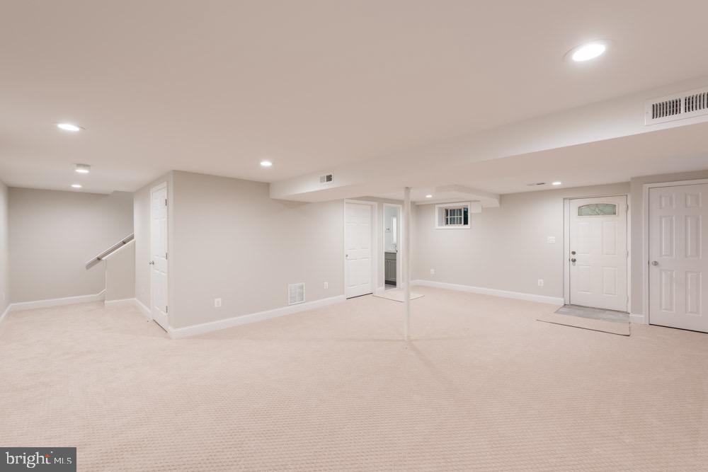 7912 St George Court Springfield, VA 22153 - Photo 26 of 32 Gallery Image 26