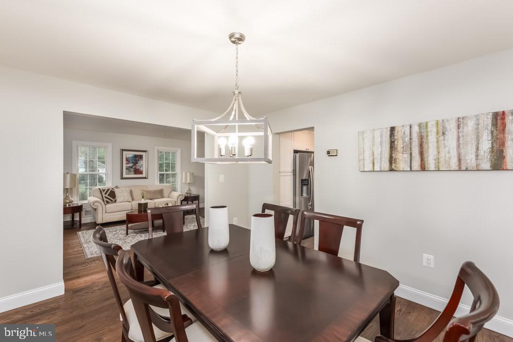 7912 St George Court Springfield, VA 22153 - Photo 10 of 32 Gallery Image 10