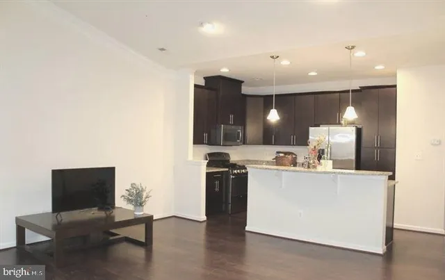 $2,700 | 24676 Footed Ridge Terrace, Sterling, VA 20166