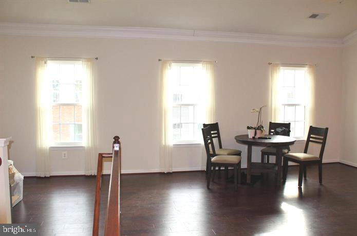 24676 Footed Ridge Terrace Sterling, VA 20166 - Photo 4 of 17