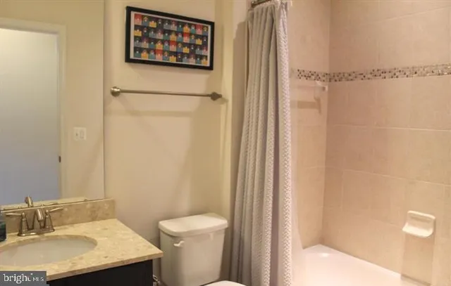 $2,700 | 24676 Footed Ridge Terrace, Sterling, VA 20166