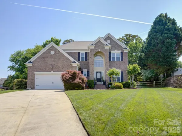 $650,000 | 10907 McAlpine Valley Court, Charlotte, NC 28277