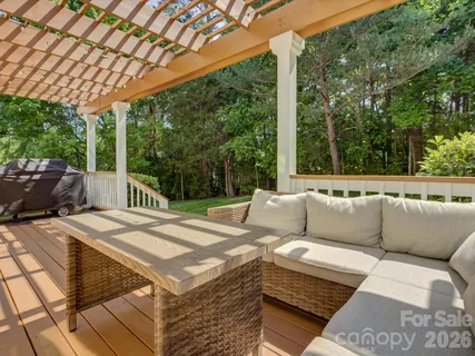 $650,000 | 10907 McAlpine Valley Court, Charlotte, NC 28277