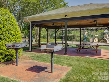 $650,000 | 10907 McAlpine Valley Court, Charlotte, NC 28277