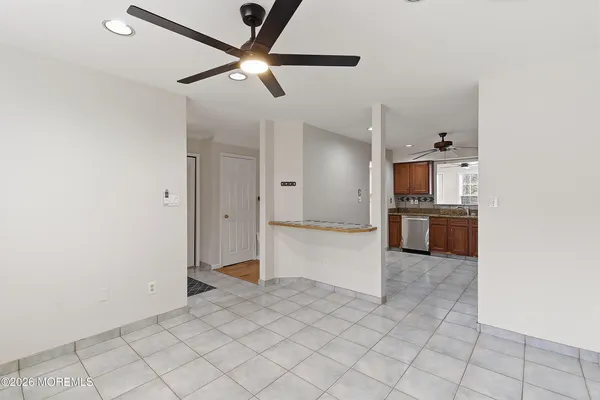 $539,900 | 314 Towne Drive, Unit 104, Manalapan, NJ 07726