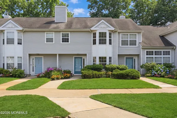 $539,900 | 314 Towne Drive, Unit 104, Manalapan, NJ 07726