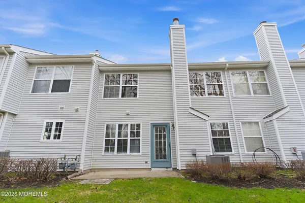 $539,900 | 314 Towne Drive, Unit 104, Manalapan, NJ 07726