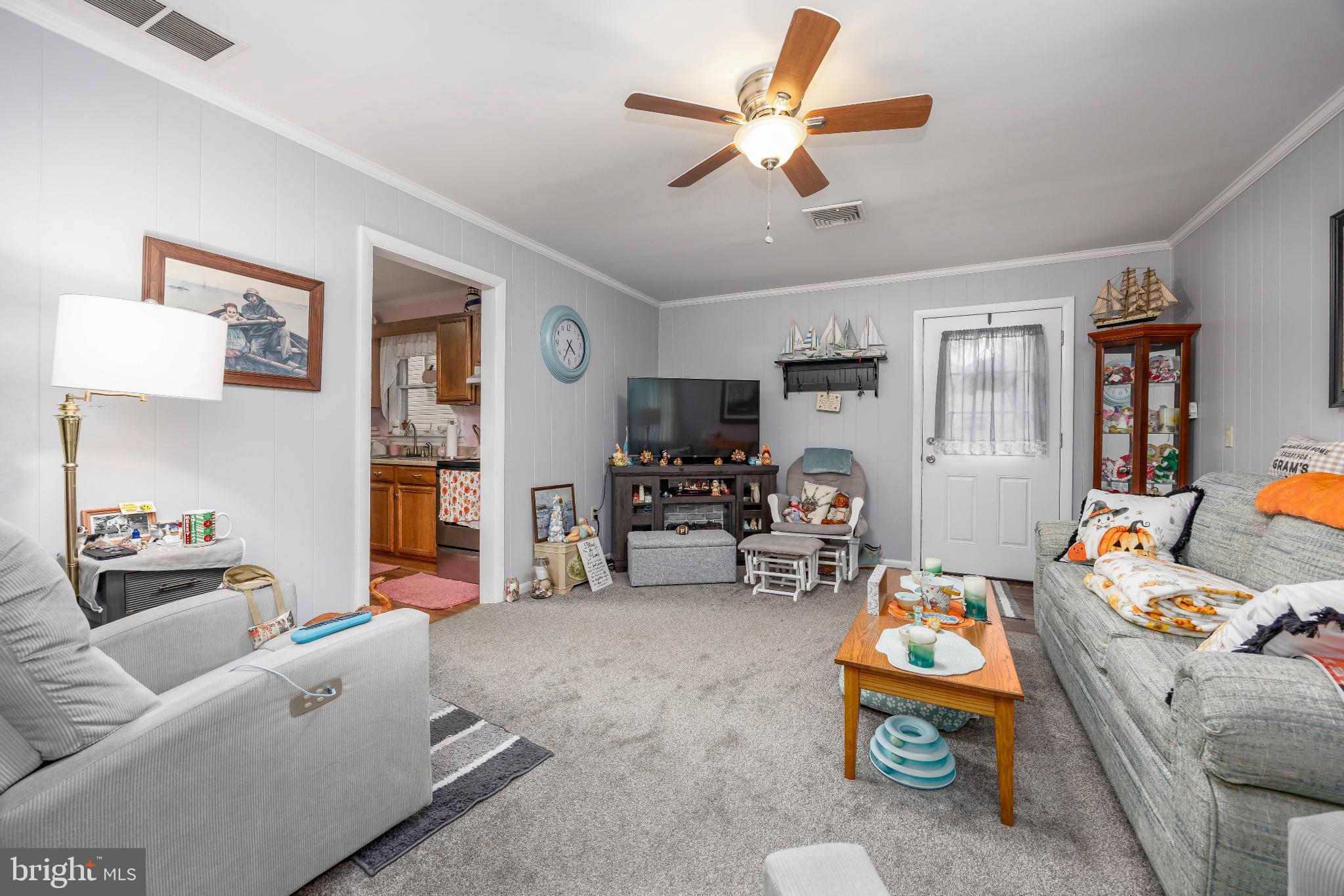 136 Marvel Road Salisbury, MD 21801 - Photo 4 of 42 Cozy living space with inviting charm.