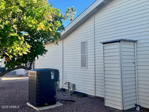 $125,000 | 2605 South Tomahawk Road, Unit 181, Apache Junction, AZ 85119