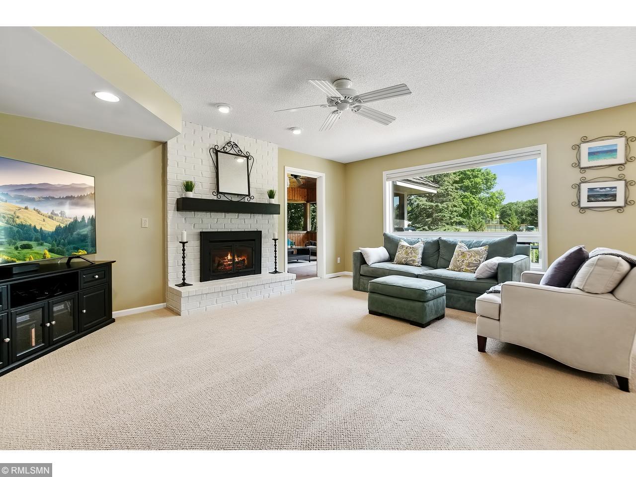 10347 Franlo Road Eden Prairie, MN 55347 - Photo 12 of 37