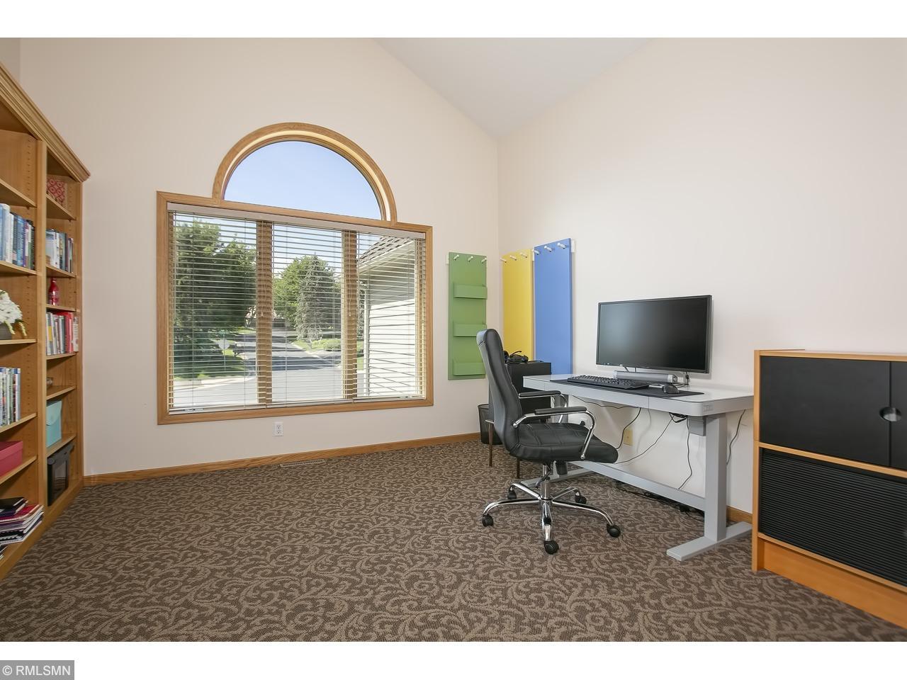 10347 Franlo Road Eden Prairie, MN 55347 - Photo 16 of 37