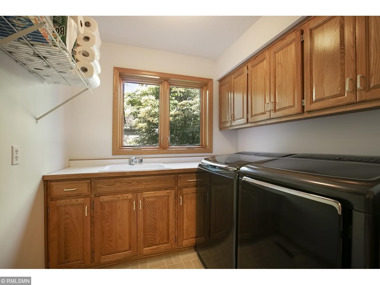 10347 Franlo Road Eden Prairie, MN 55347 - Photo 18 of 37