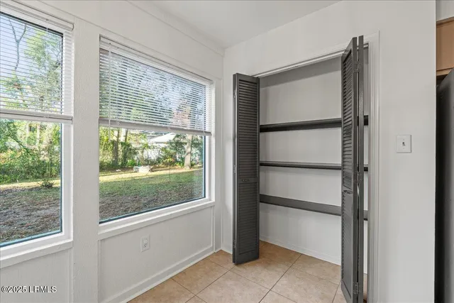 $175,000 | 25 Sams Point Road, Unit 1C, Beaufort, SC 29907