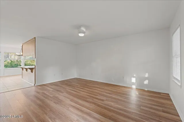 $175,000 | 25 Sams Point Road, Unit 1C, Beaufort, SC 29907