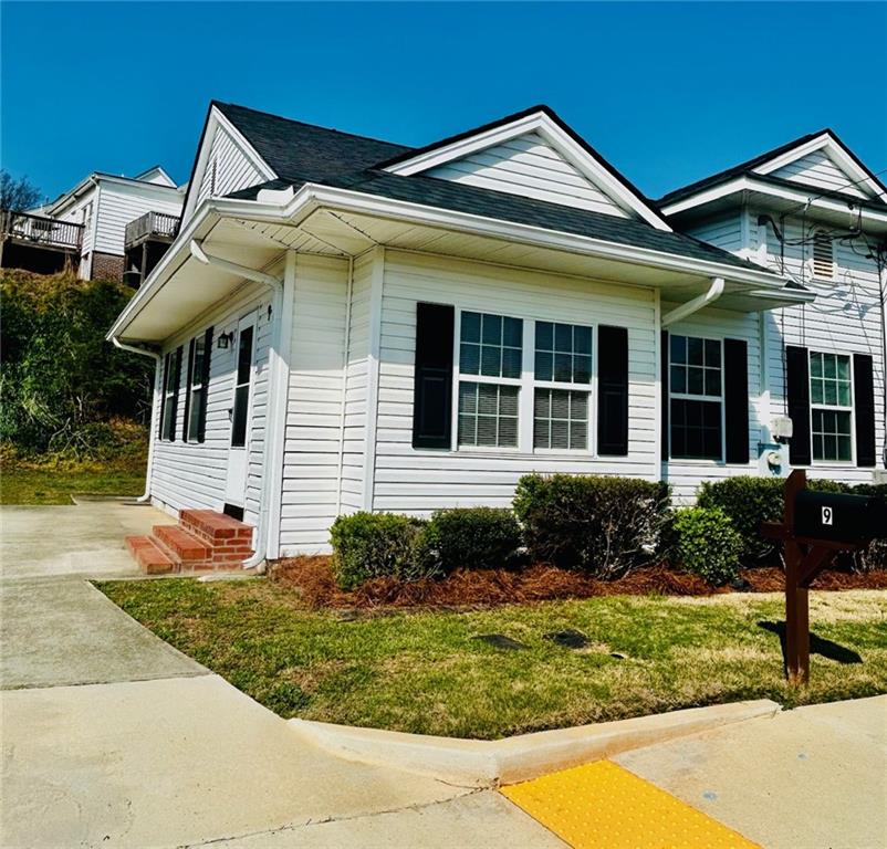 9 Victory Street Gainesville, GA 30501 - Photo 2 of 10