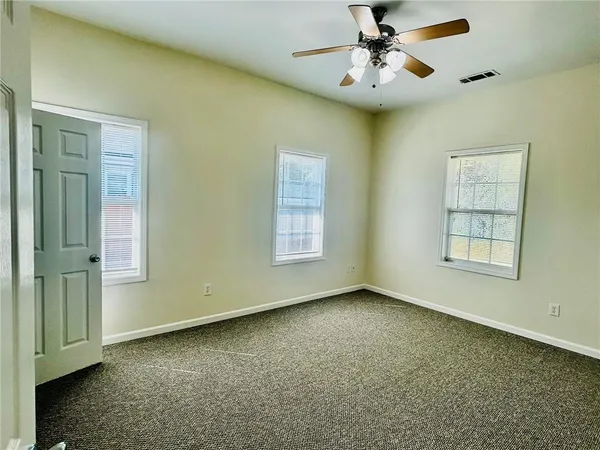 $1,695 | 9 Victory Street, Gainesville, GA 30501