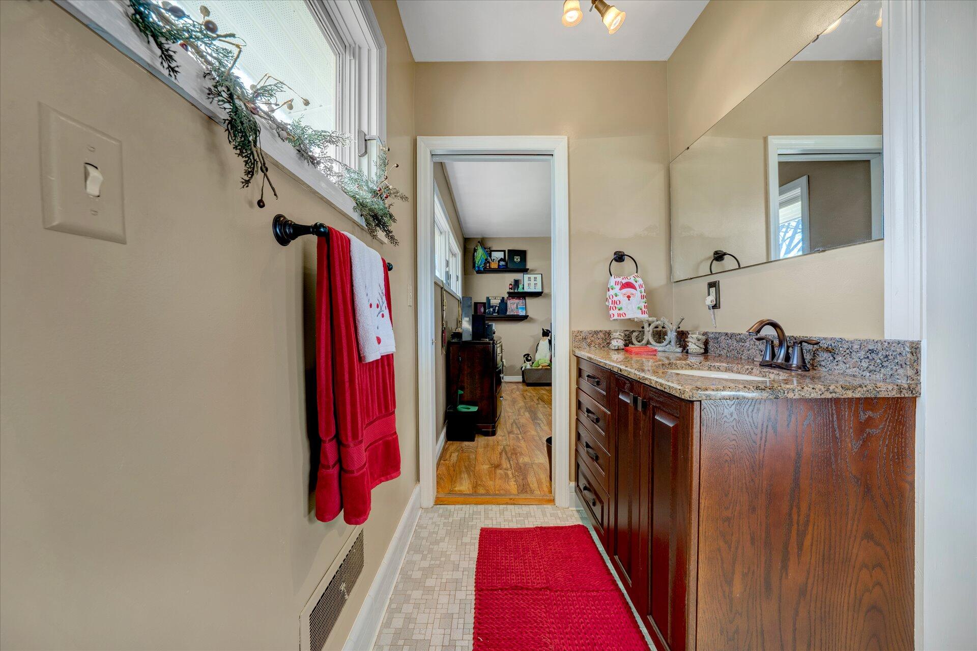 40 Old Furnace Road Rocky Mount, VA 24151 - Photo 26 of 58 24-DSC00061