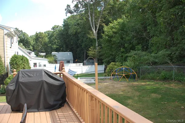 $6,500 | 18 Coralyn Avenue, White Plains, NY 10605