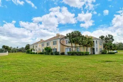 $2,400 | 51 Macewen Drive, Unit 12, Osprey, FL 34229