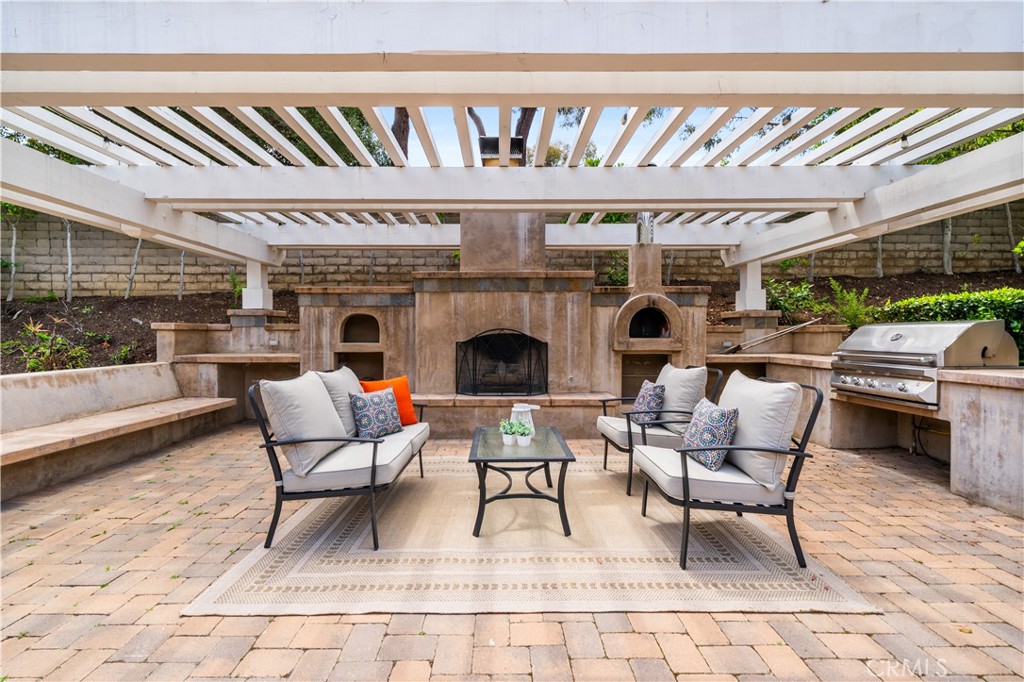 6286 Sierra Siena Road Irvine, CA 92603 - Photo 41 of 47