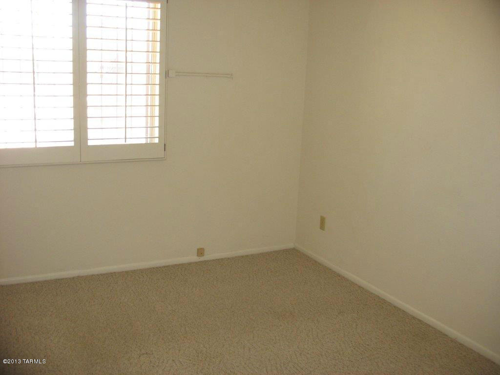 6667 North Galaxy Road Tucson, AZ 85741 - Photo 18 of 32 Gallery Image 18