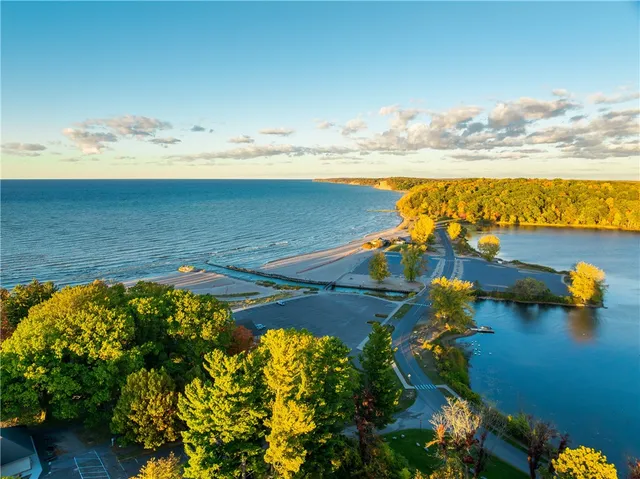 $199,900 | 14710 Lake Street, Sterling, NY 13156