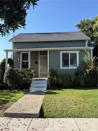 $350,000 | 27344 Main Street, Highland, CA 92346
