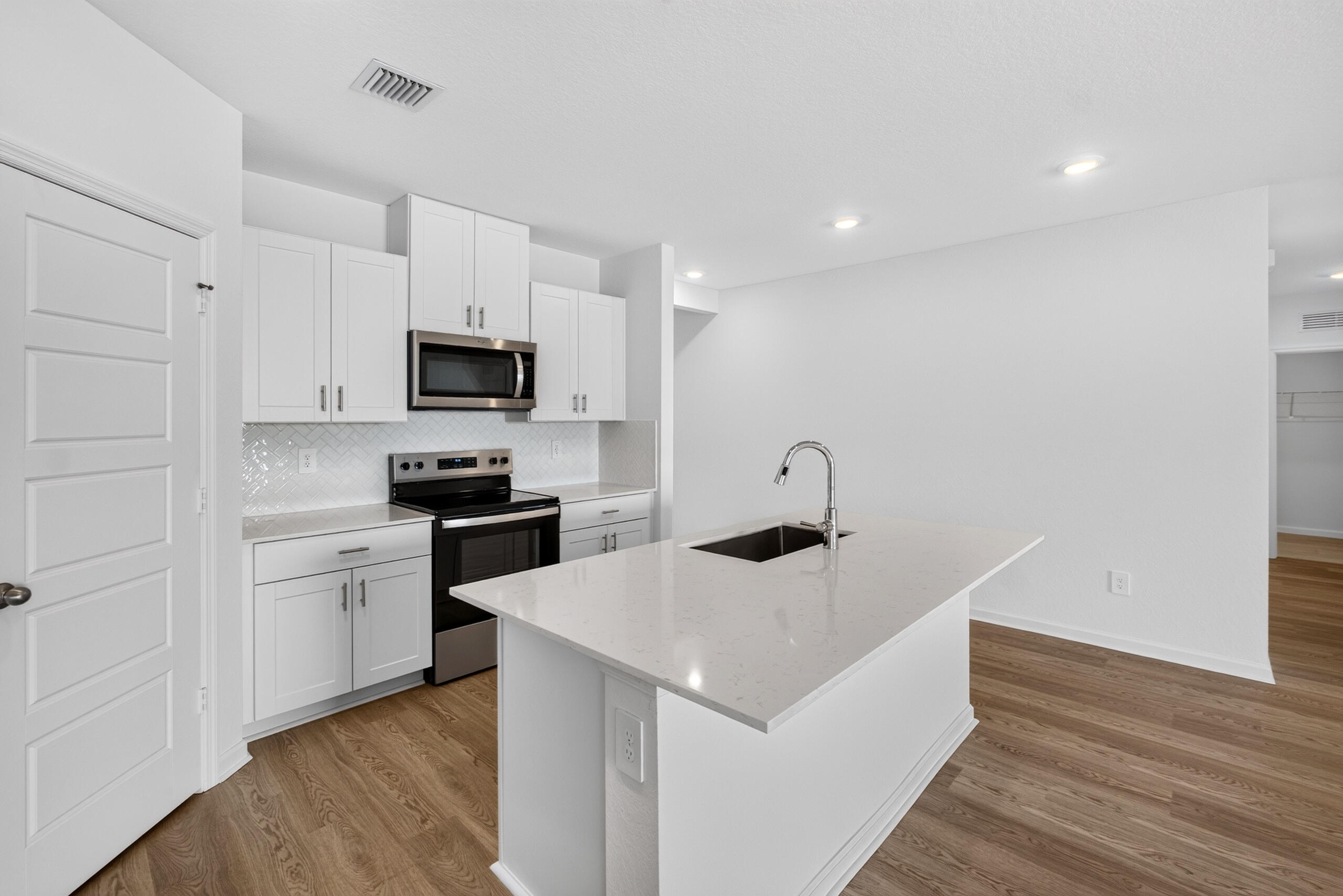 14405 Southwest New Dawn Road Indiantown, FL 34956 - Photo 10 of 52 28-print-DSC08807