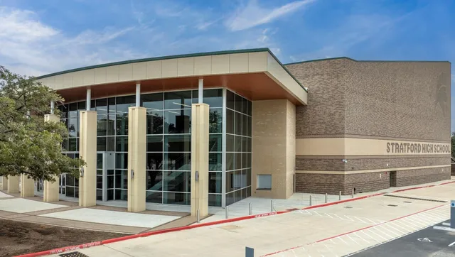 $649,900 | 11053 Chatterton Drive, Houston, TX 77043