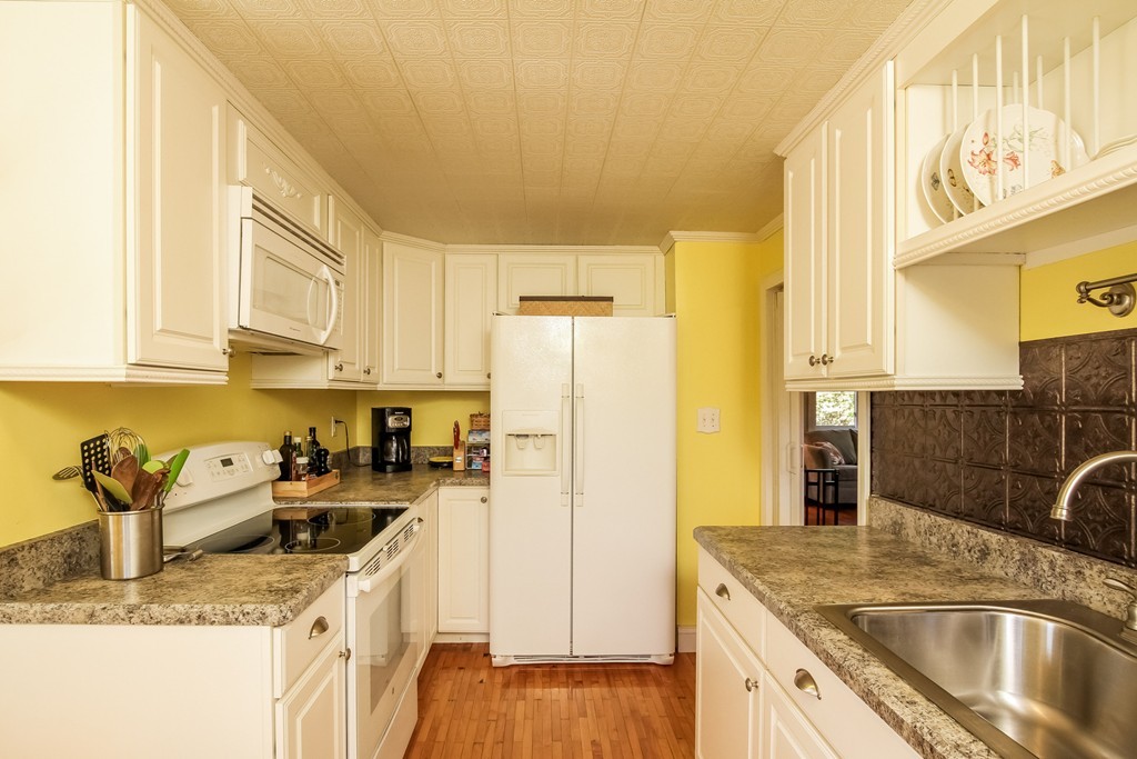 170 Bumstead Road Monson, MA 01057 - Photo 10 of 26