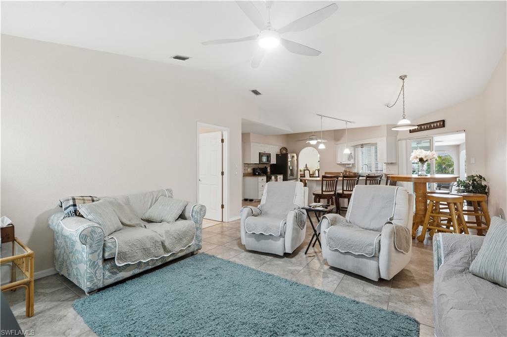 25378 Rupert Road Punta Gorda, FL 33983 - Photo 16 of 50 Living room