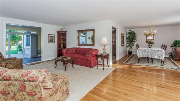 345 Kibbe Road East Longmeadow, MA 01028 - Photo 5 of 30 Gallery Image 5