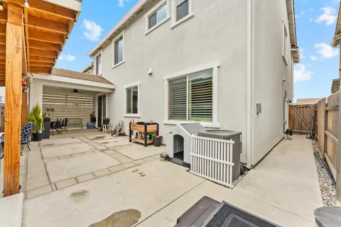 $755,000 | 7040 Skipperling Street, Roseville, CA 95747