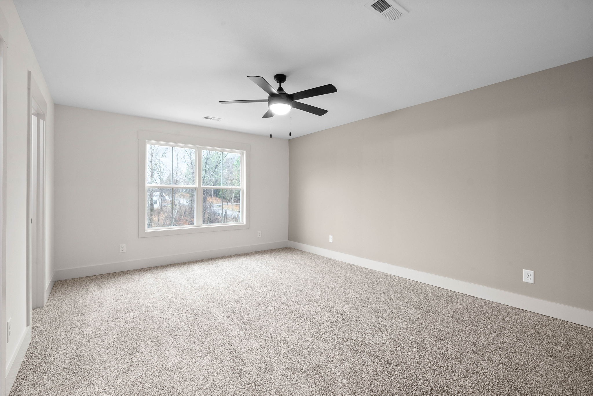 193 Dewberry Road Clarksville, TN 37042 - Photo 18 of 30 a view of an empty room with a window