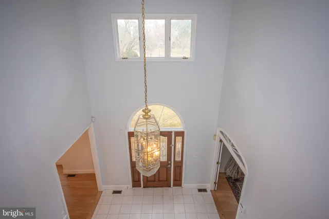 $6,500 | 9700 Grenadier Court, Bethesda, MD 20817