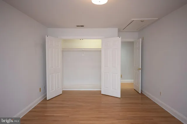 $6,500 | 9700 Grenadier Court, Bethesda, MD 20817