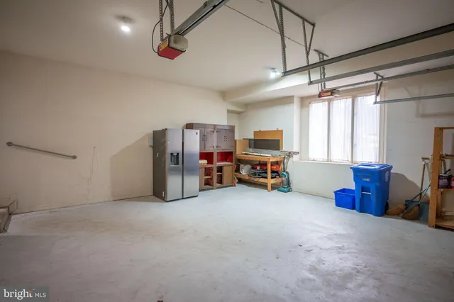 $6,500 | 9700 Grenadier Court, Bethesda, MD 20817