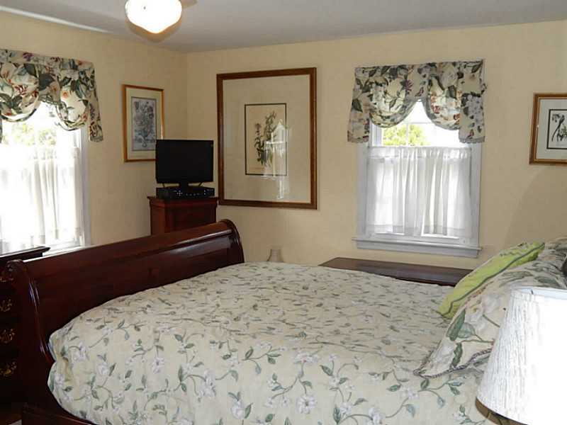 155 Grand View Road East Greenwich, RI 02818 - Photo 14 of 24 Bedroom.