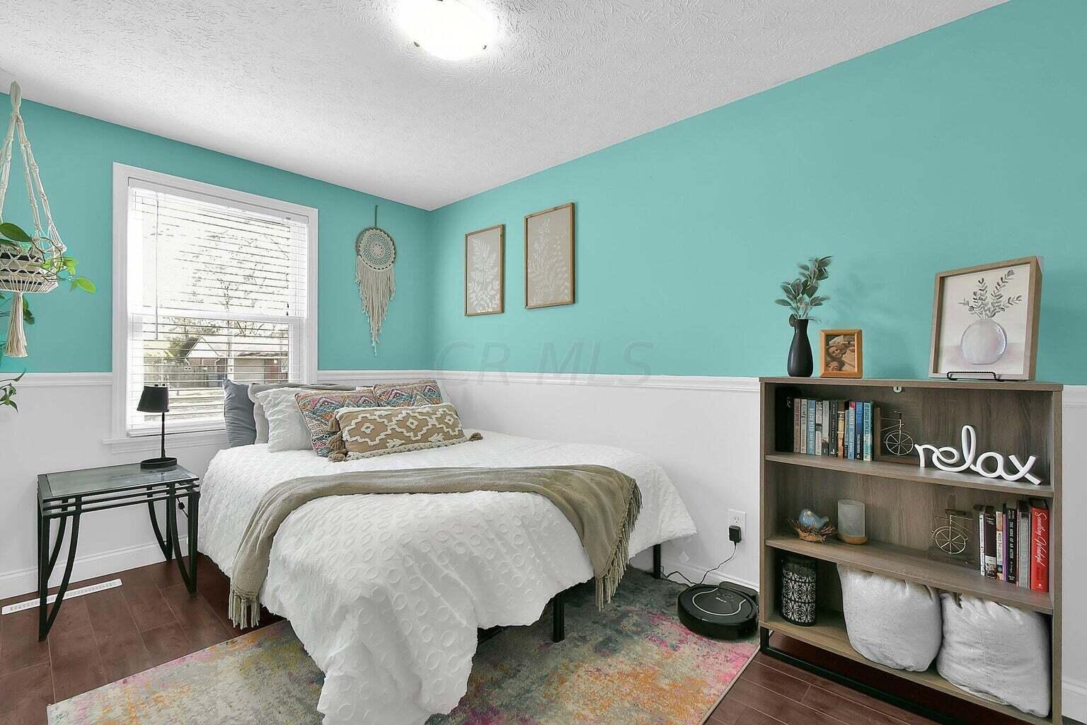 5865 Montevideo Road Westerville, OH 43081 - Photo 11 of 26 20221028190704660047000000-o