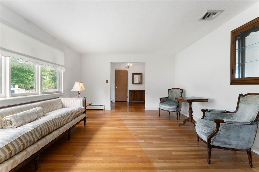 53 Slocum Road Boston, MA 02130 - Photo 5 of 27 Gallery Image 5