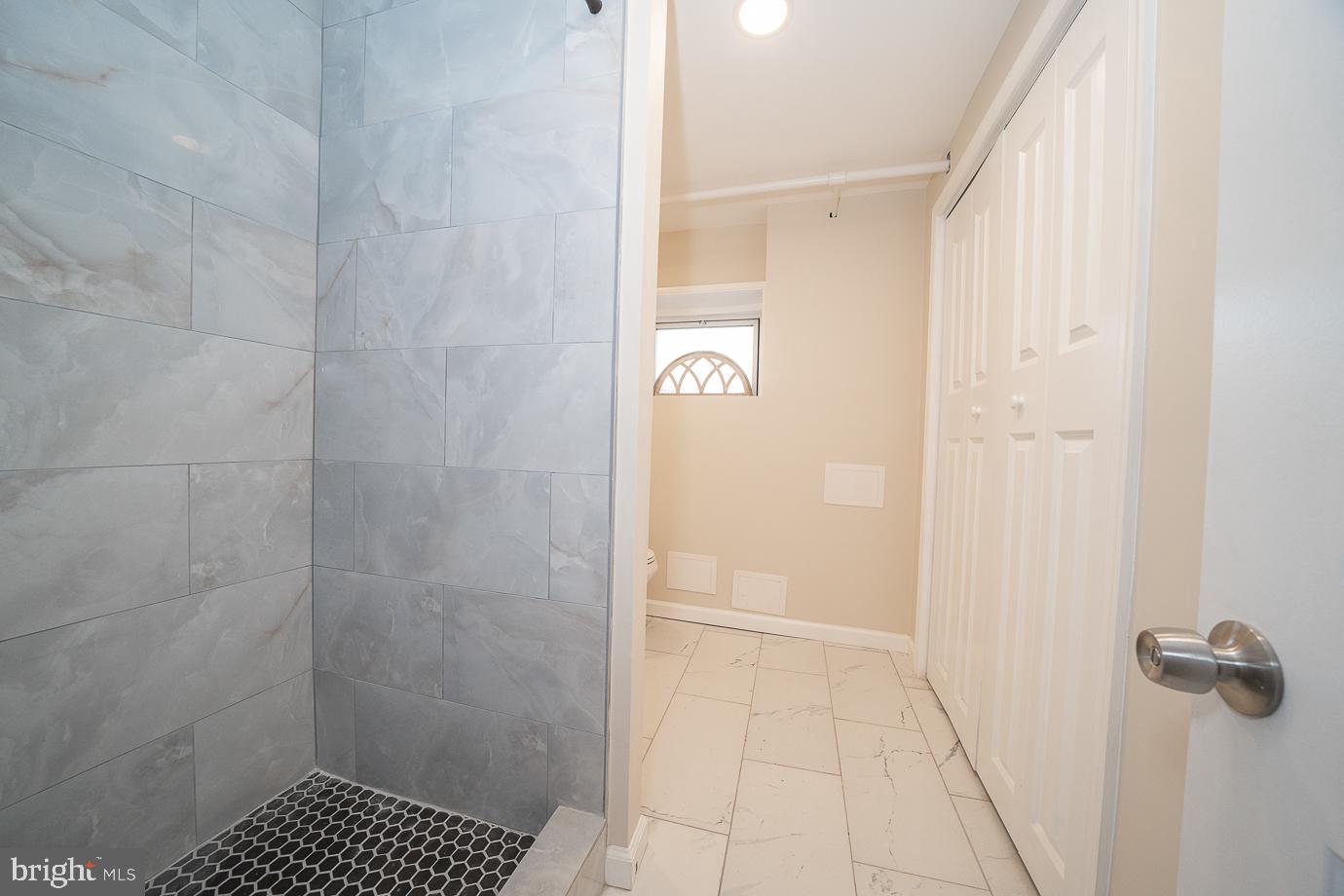 248 Huntley Road Upper Darby, PA 19082 - Photo 36 of 44