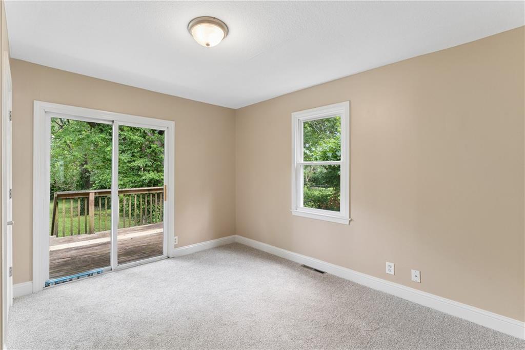 2811 South Northern Boulevard Independence, MO 64052 - Photo 17 of 44