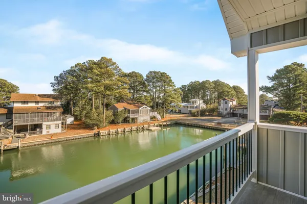 $1,275,000 | 5403 Pearl Drive, Chincoteague Island, VA 23336
