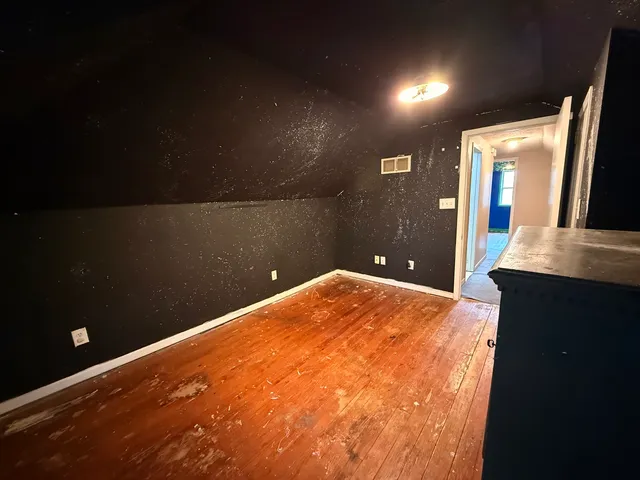 $144,900 | 406 South Church Street, Gibson City, IL 60936