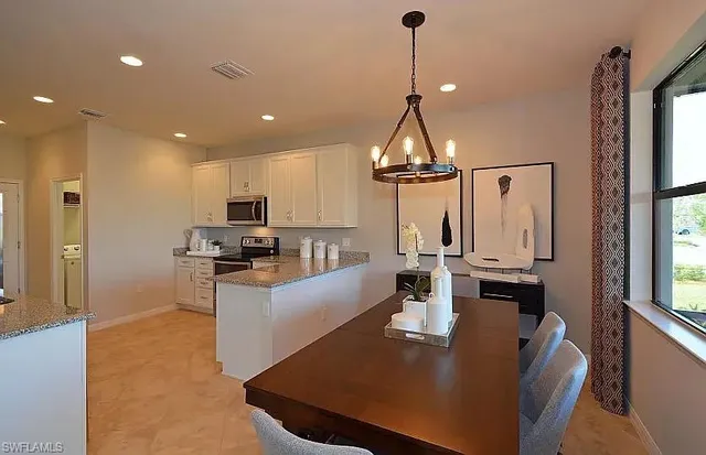 $479,900 | 4085 Spotted Eagle Way, Fort Myers, FL 33966