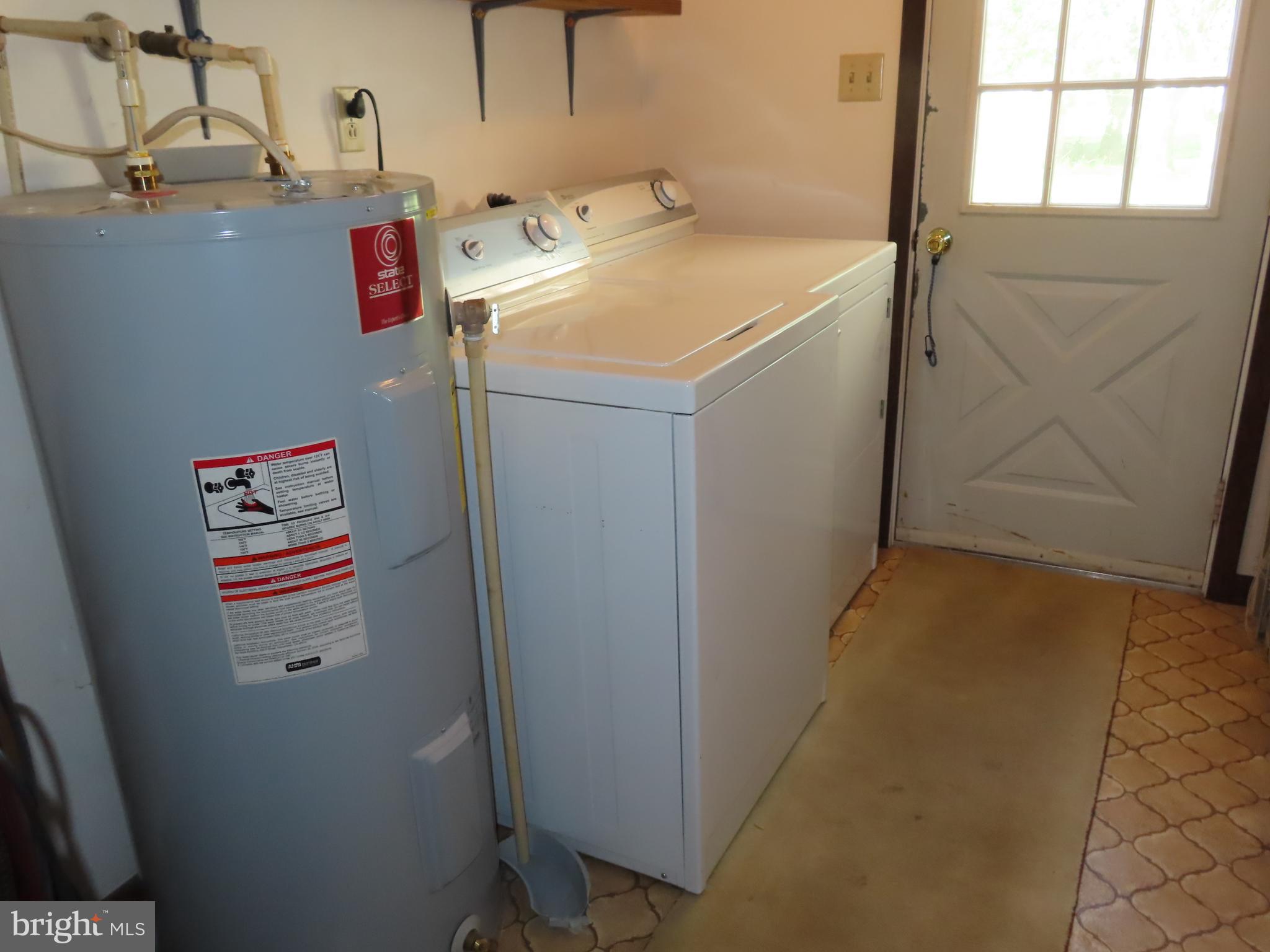 3338 Centennial Road Hanover, PA 17331 - Photo 29 of 30 a utility room with dryer and washer