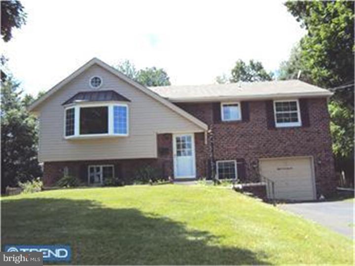 876 Mustang Road Warrington, PA 18976 - Photo 1 of 14 Gallery Image 1