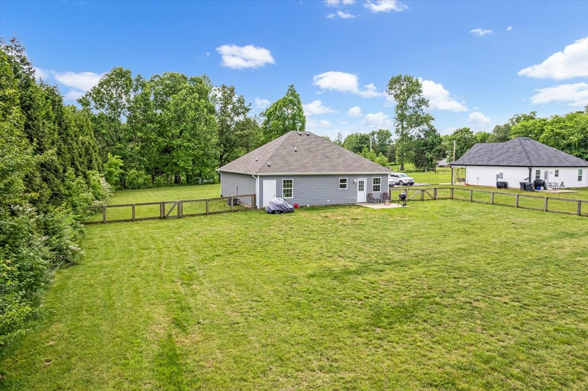 147 Ray Jent Road Bethpage, TN 37022 - Photo 46 of 47 a house view with a garden space