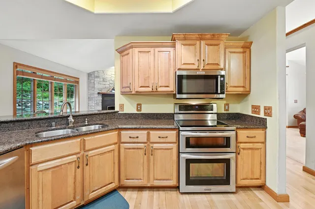 $681,000 | 520 Bayberry Lane, Slinger, WI 53086