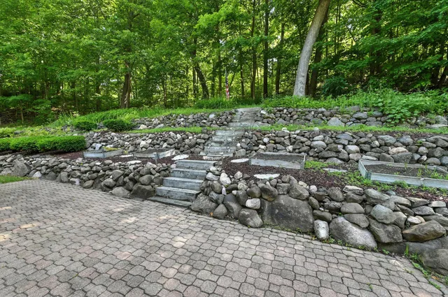 $681,000 | 520 Bayberry Lane, Slinger, WI 53086